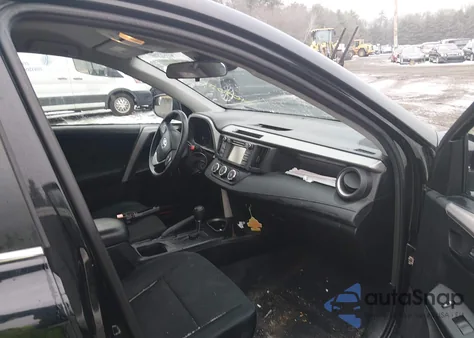 2018 Toyota Rav4 Le z USA, uszkodzony, nr VIN 2T3BFREV8JW733958